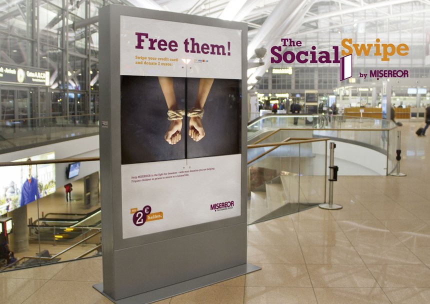 truyền thông là gì