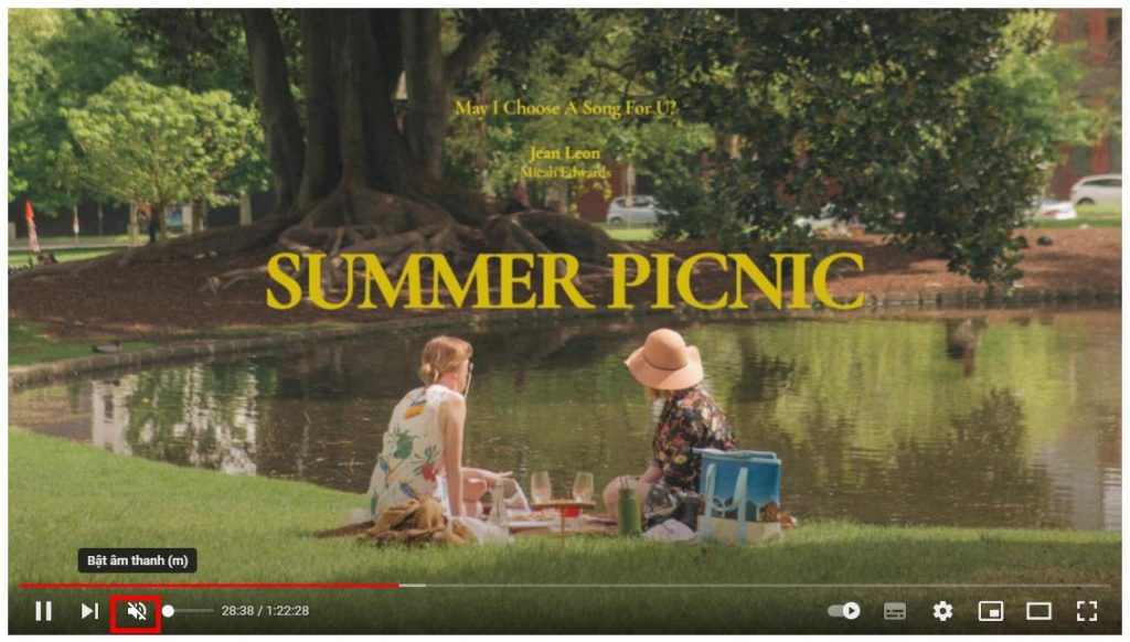 cách tắt tiếng video trên youtube