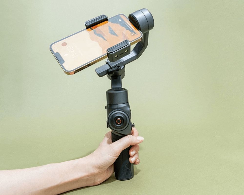 thiết bị hỗ trợ quay phim cho điện thoại