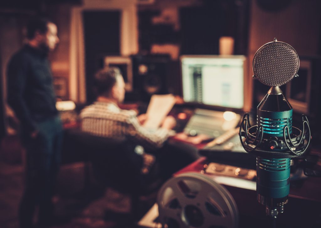 thu âm quảng cáo giá rẻ thu âm quảng cáo giá rẻ