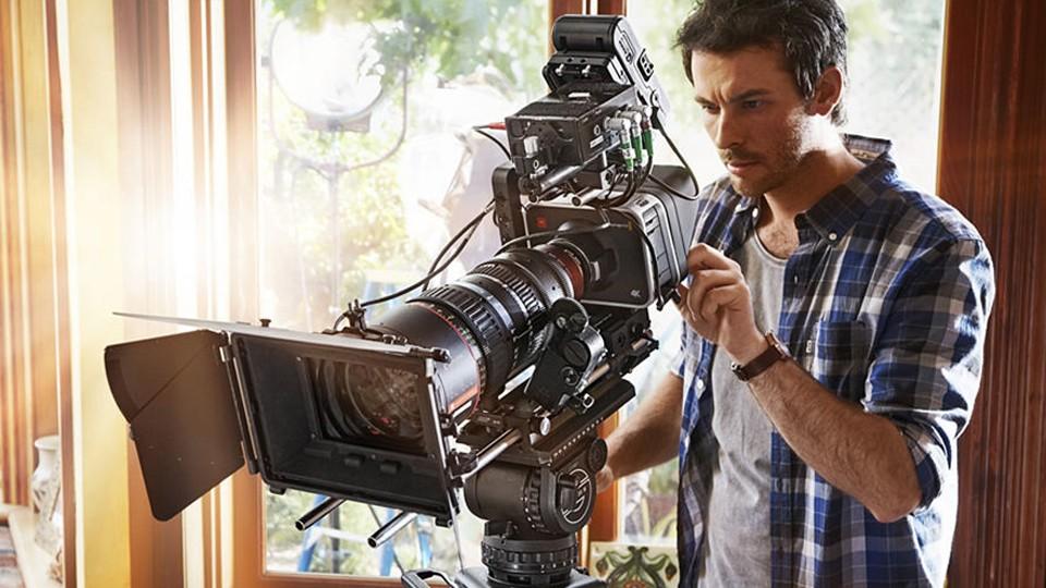 tiền kì phim doanh nghiệp